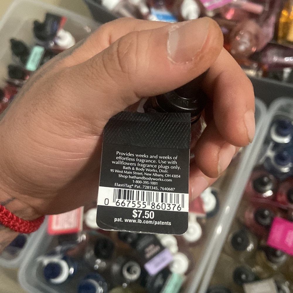 100s of different name brand wallflower scented home fragrance refills - Picture 6 of 6